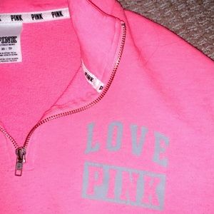 pink sweatshirt